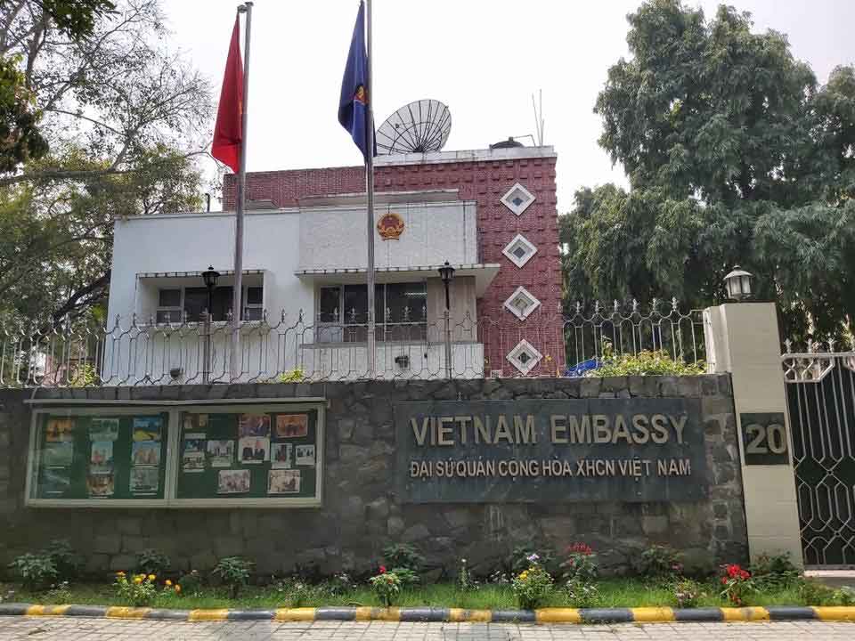 (Visa application for Indian citizens at the diplomatic representative office - Vietnamese Embassy in India)